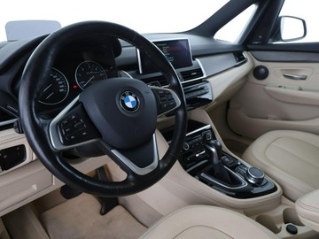BMW Seria 2 F22-F23-F45-F46 Gran Tourer 220d 190KM 2016 BMW 220 Automat x-Drive LED grzane fotele PDC navi, zdjęcie 13
