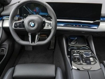 BMW Seria 5 G90-91 Touring 2.0 520d 197KM 2025 BMW Seria 5 520d xDrive Sport Sedan 2.0 (197KM) 2025, zdjęcie 7