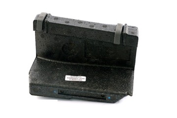 BMW E92 E93 Крепление замка левой двери из пенопласта