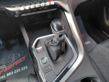 Peugeot 3008 II Crossover 1.2 PureTech 130KM 2019 Peugeot 3008 Full LED Navi Kamera Klimatronik Sensor 1.2 Benzyna 130KM, zdjęcie 23