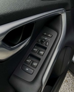 Volvo 2015 Volvo V40 Cross Country 2.0 D3 skora navi BEZWYPADKOWY gwarancja zarejestr, zdjęcie 25