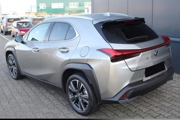 Lexus UX Crossover Facelifting 2.0 250h 184KM 2023 Od ręki - Lexus Ux 250h GPF Business 2WD 184KM I Pakiet Techno!, zdjęcie 1