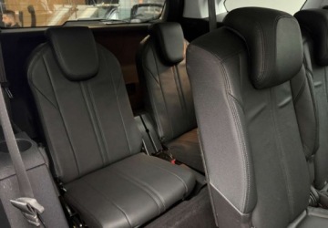 Peugeot 5008 II Crossover 1.6 THP 165KM 2018 Peugeot 5008 I-COCKPIT Android Auto Apple CarPlay Hak Skora Zamiaan Raty G, zdjęcie 18