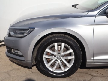Volkswagen Passat B8 Limousine Facelifting 1.5 TSI EVO 150KM 2019 VW Passat 1.5 TSI, Salon Polska, VAT 23%, Navi, zdjęcie 12