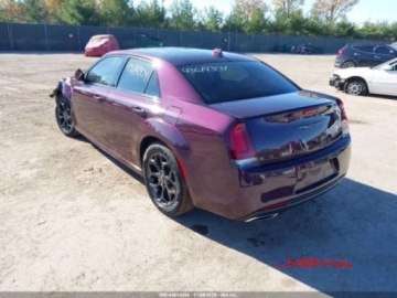 Chrysler 300C II 2021 Chrysler 300 2021 r., 3,6L TOURING L AWD 3.6 Benzyna 292KM, zdjęcie 2