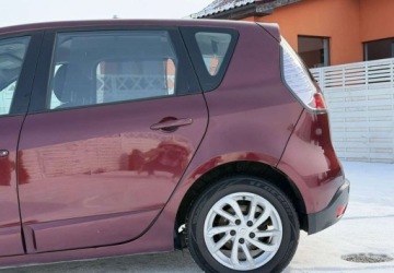 Renault Scenic III Van Facelifting 1.5 dCi FAP 110KM 2013 Renault Scenic Renault Scenic dCi 110 EDC Dynamique 1.5 Diesel 110KM, zdjęcie 19