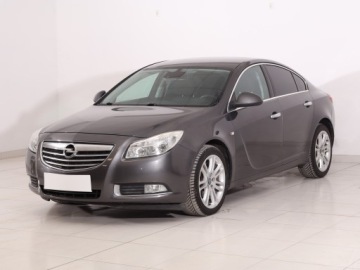 Opel Insignia I Sedan 2.0 CDTI ECOTEC 130KM 2009 Opel Insignia 2.0 CDTI, Automat, Navi, Klima, zdjęcie 1