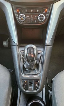 Opel Zafira C Tourer Facelifting 1.4 Turbo 140KM 2017 Opel Zafira 7-osob Navigacja Grzane Fotele i Kierownica Klimatronic 2017, zdjęcie 25