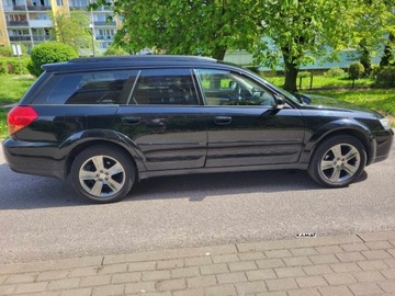 Subaru Outback III 3.0 245KM 2005 Subaru Outback Subaru Legacy Outback 3,0 Benzyna 245KM Automat Zamiana 3.0, zdjęcie 9