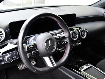 Mercedes Klasa A W177/V177 Hatchback Facelifting 2.0 200d 150KM 2025 MERCEDES-BENZ A Klasa 200 d AMG Line 2.0 150KM, zdjęcie 6