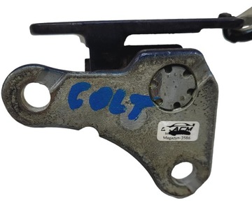 MITSUBISHI COLT VI Z30 PANT DVEŘE PRAVÝ PŘEDNÍ SPODNÍ HORNÍ KPL.