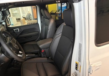 Jeep Wrangler IV 80th Anniversary 2d  Seria 6 2.0 GME Turbo 272KM 2025 Jeep Wrangler Fabrycznie nowy, nierejestrowany, Sahara 2.0 Benzyna 272KM, zdjęcie 5