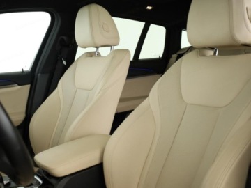 BMW X4 G02 SUV Facelifting 2.0 20d 190KM 2025 BMW X4 xDrive20d Sport Suv 2.0 (190KM) 2025, zdjęcie 5