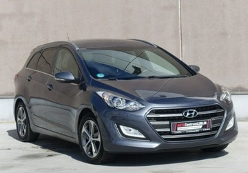 Hyundai i30 II Wagon Facelifting 1.6 CRDi 110KM 2016 Hyundai i30 1.6 CRDi 110KM/Podgrz.fotele/ Tylne