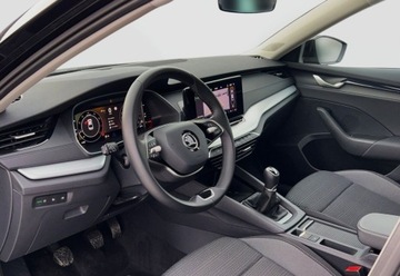 Skoda Octavia IV Liftback 1.5 TSI EVO 150KM 2024 Skoda Octavia 1.5TSI 150KM Selection SalonPL SerwisASO Virtual Led Kessy F, zdjęcie 15