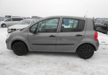 Renault Modus Hatchback 1.2 i 16V 75KM 2008 Renault Modus Renault Modus I wlasciciel 1.2 BENZYNA 75 KM 1.1 Benzyna, zdjęcie 7