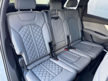 Audi Q7 II SUV Facelifting  3.0 55 TFSI 340KM 2025 Audi Q7 Skretna os , Head up , Matrix , Zawieszenie pneumatyczne 3.0, zdjęcie 27