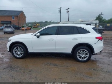 Mercedes GLC C254/X254 2025 Mercedes-Benz GLC 300 4Matic Suv 2025 2.0l 2.0 Benzyna 255KM, zdjęcie 2