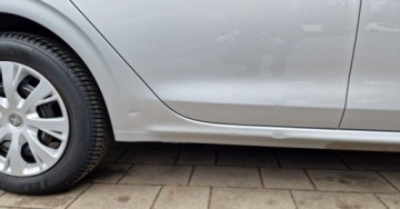 Peugeot 208 I Hatchback 5d Facelifting 1.2 PureTech 82KM 2017 Peugeot 208 Salon PL Faktura VAT Climatronic Czujnik deszczuzmierzchu 1.2, zdjęcie 12