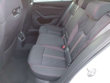 Skoda Octavia IV RS Kombi 2.0 TDI SCR 200KM 2022 Skoda Octavia RS 2.0 TDI 200KM DSG Canton FV 23 2.0 Diesel 200KM, zdjęcie 11
