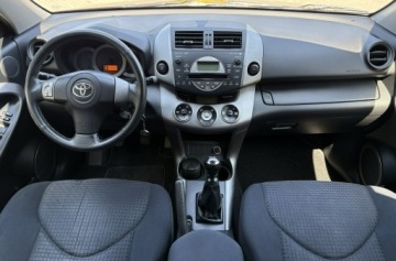 Toyota RAV4 III MPV 2.2 16V D-4D 136KM 2008 Toyota RAV-4 2.2 D4D | Stan BDB | Klimatyzacja |, zdjęcie 8