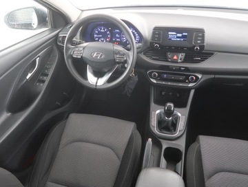 Hyundai i30 III Hatchback Facelifting 1.5 DPI 110KM 2020 Hyundai i30 1.5 DPI, Salon Polska, Serwis ASO, zdjęcie 6