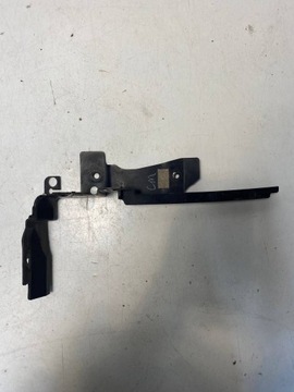 JAGUAR F-PACE BOČNÍ PANEL DRŽÁKY CHLADIČŮ HK83001A04AC