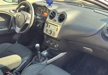 Alfa Romeo MiTo Hatchback 3d 1.4 MultiAir 16v 105KM 2011 Alfa Romeo Mito 1.4 benzyna 2011 Okazja 1.4 Benzyna 105KM, zdjęcie 3