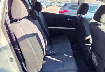 Toyota Corolla Verso E120 1.8 VVT-i 130KM 2006 Toyota Corolla Verso 1,8 Ben 130 KM 1.8 Benzyna 130KM, zdjęcie 21