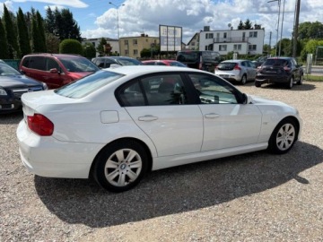 BMW Seria 3 E90-91-92-93 Limuzyna E90 318i 143KM 2008 BMW Seria 3 Exclusive BMW2.0143KM TempomatParktroniki GrzaneElektryczneFot, zdjęcie 4