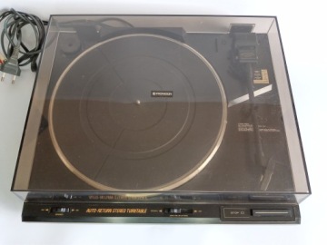 Полуавтоматический проигрыватель PIONEER PL-480 Япония