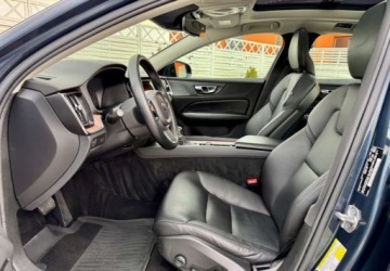 Volvo S60 III 2021 Volvo S60 Volvo S60 B5 B AWD Ultimate Dark 2.0 Benzyna 250KM, zdjęcie 7