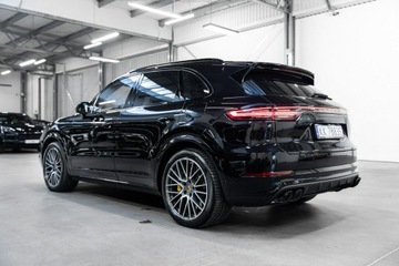 Porsche Cayenne III SUV Plug-In 4.0 V8 Turbo 680KM 2020 Porsche Cayenne Turbo S e-Hybrid 680KM., zdjęcie 5