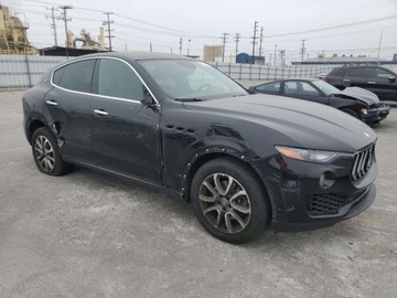 Maserati Levante 2018 Maserati Levante 2018 3.0l 3.0 Benzyna 345KM, zdjęcie 4
