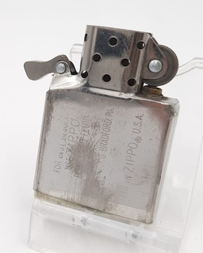 Коллекция старых бензиновых зажигалок Zippo, 1998 г.