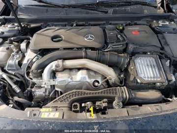 Mercedes CLA C118/X118 2024 Mercedes-Benz CLA 250 Coupe 2024 2.0l 2.0 Benzyna 221KM, zdjęcie 9