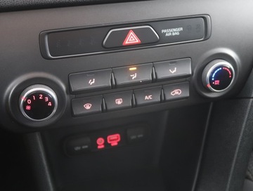 Kia Sportage IV SUV 1.6 GDI 132KM 2016 Kia Sportage 1.6 GDI, Salon Polska, Serwis ASO, zdjęcie 11