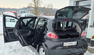 Toyota Aygo I Hatchback 5d Facelifting 1.0 VVT-i 68KM 2014 Toyota Aygo 1,0 Ben 68 km Benzyna 68KM, zdjęcie 21