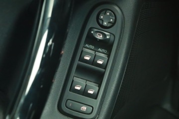 Citroen C3 II Hatchback facelifting 1.2 VTi 82KM 2016 Citroen C3 1.2 VTi, Salon Polska, Serwis ASO, zdjęcie 14