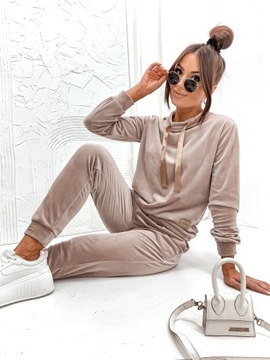 LOVELY ЖЕНСКИЙ ВЕЛЮРОВЫЙ СПОРТИВНЫЙ КОМПЛЕКТ ПРЕМИУМ ПОЛЬСКИЕ ЦВЕТА ПРОДУКТА - M