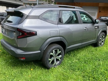 Dacia Bigster 1.2 TCe 130KM 2025 Od ręki - Expression mHEV 4x4 1.2 TCe 130KM / Pakiet Zimowy Plus, zdjęcie 3