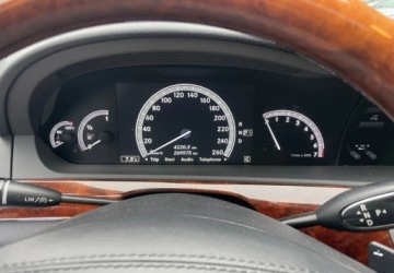 Mercedes Klasa S W221 Limuzyna Facelifting 5.5 V8 (500) 388KM 2010 Mercedes-Benz Klasa S Mercedes-Benz Klasa S 500 L 5.5 Benzyna 388KM, zdjęcie 2
