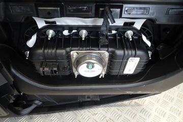 JAGUAR E-PACE - DESKA ROZDĚLOVAČE ULOŽENÍ PÁSY