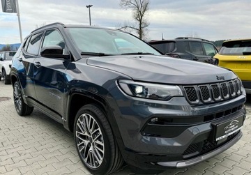 Jeep Compass II SUV Facelifting 1.5 MHEV T4 130KM 2025 Jeep Compass e-Hybrid MY25 SUMMIT MHEV pakiet zimowy RATA OD 672zl NETTO, zdjęcie 19