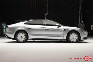 BYD 2025 BYD Inny BYD Yangwang U7 2025 PHEV four-seat flagship version Auto Punkt, zdjęcie 7