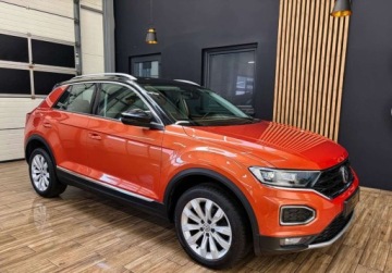 Volkswagen T-Roc I SUV 1.5 TSI ACT 150KM 2019 Volkswagen T-Roc 1.5TSI 150KM bezwypadkowy DSG VIRTUAL FULL LED KAMERA, zdjęcie 34