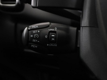 Citroen C5 Aircross SUV Plug-In Facelifting 1.6 PureTech Plug-In 225KM 2022 Citroen C5 Aircross Plug-In Automat Hak Navi, zdjęcie 33