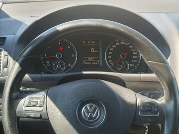 Volkswagen Touran II 2.0 TDI 140KM 2012 Volkswagen Touran 2.0tdi 140KM Cross Bixenon, zdjęcie 28