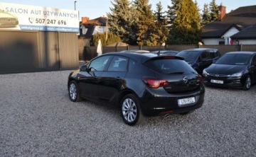 Opel Astra J Hatchback 5d 1.4 Turbo ECOTEC 140KM 2012 Opel Astra 1.4 Benzyna Xenon Tempomat Cz. parkowania Klimatyzacja 1.4 140KM, zdjęcie 9