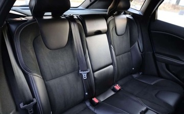 Volvo V40 II Cross Country 2.0 T3 DRIVE-E 152KM 2016 Volvo V40 Volvo V40 T3 RDesign 2.0 Benzyna 152KM, zdjęcie 24